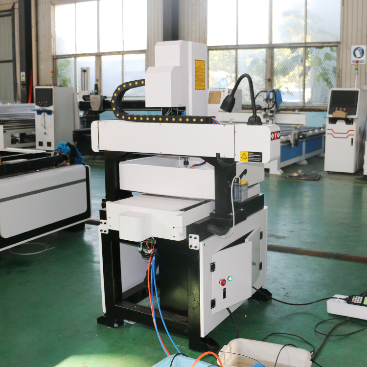 3軸6060 6090ミニCNCルーター、金属アルミニウム彫 - Cnc Router のレビューと価格